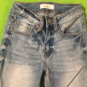 Kancan Jeans mid-rise ankle skinny. Only worn a few times
